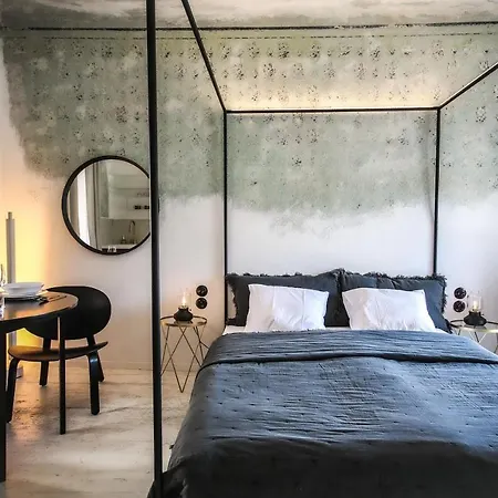 Domecek / Tiny House * Český Krumlov