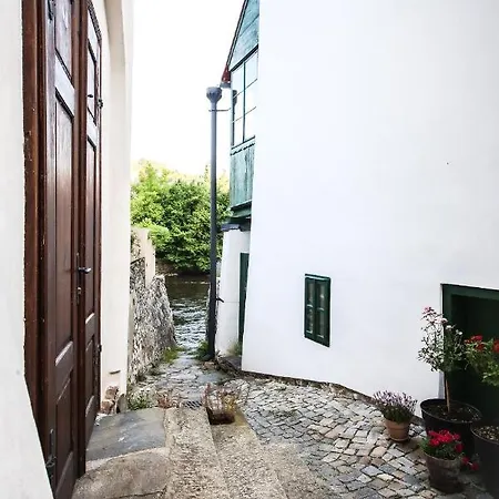 Domecek / Tiny House Apartamento *