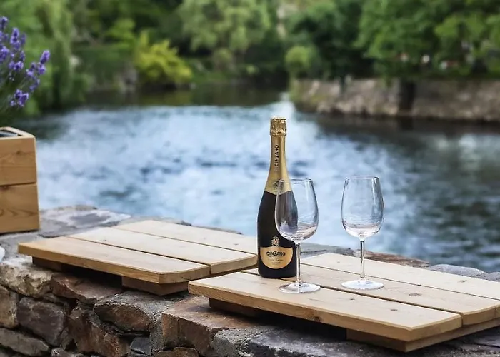 Apartament Domecek / Tiny House *